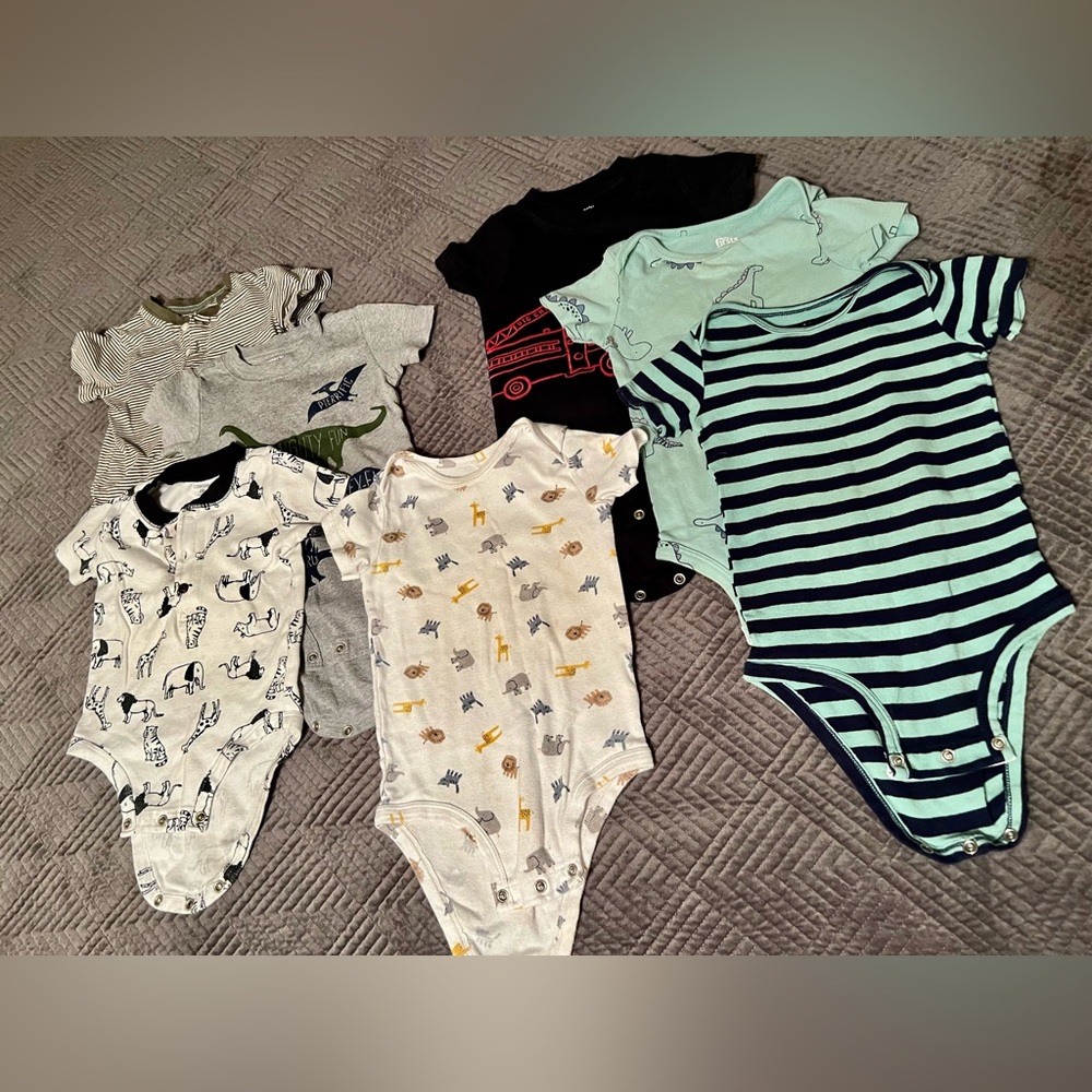 Boys onesie bundle (18 month old)
